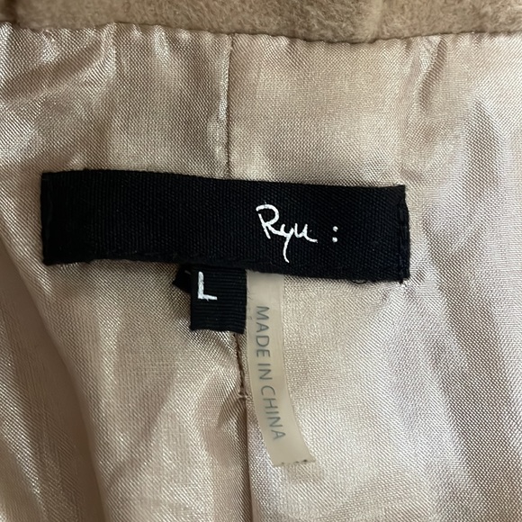 EUC RYU Anthropologie Women’s Retro style tan coat cream lace overlay. Size LG - Picture 8 of 12